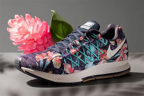 Nike Floral Shoes 